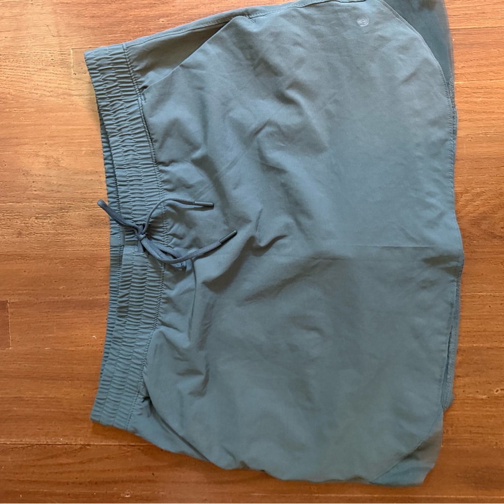 Gray Elastic Waist athletic Skort - Picture 3 of 5